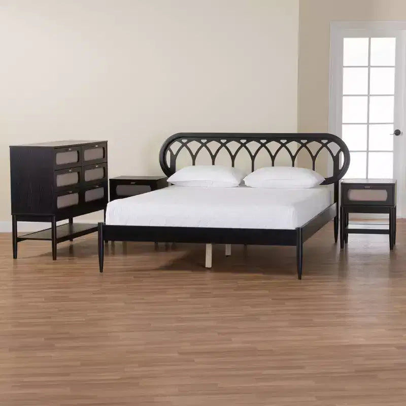Ensemble de chambre à coucher 4 pièces Florica Art déco noir en bois pour grand lit avec deux tables de chevet de Baxton Studio