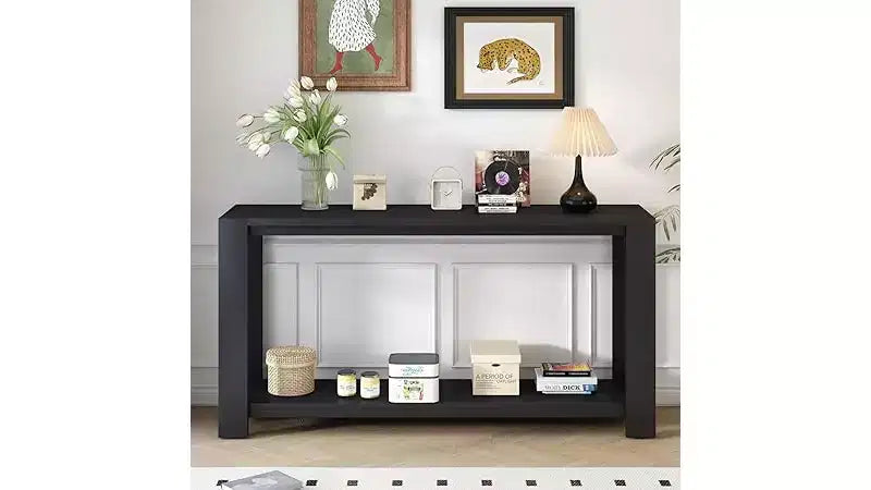 Console minimaliste avec étagère inférieure et quatre pieds, idéale pour l'entrée, le couloir, le salon ou le vestibule avec des caractéristiques distinctives. Noir