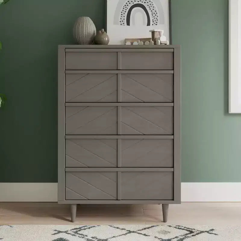 Commode 5 tiroirs pour chambre d'enfant ou bébé, kit anti-basculement inclus pour prévenir les chutes, finition non toxique et sans danger pour les bébés