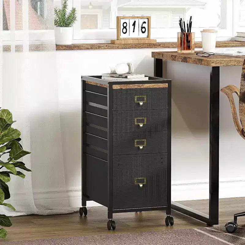 Un meuble de bureau mobile avec 4 tiroirs, un organiseur de dossiers roulant sous le bureau, des poignées en métal et 4 roulettes, mesurant 66,5 x 30 x 37,5 cm, noir