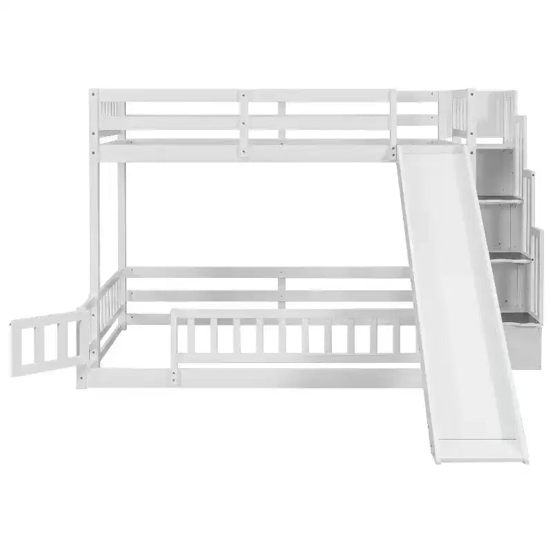 Lit superposé double sur grand format avec toboggan, barrières de sécurité et escalier de rangement