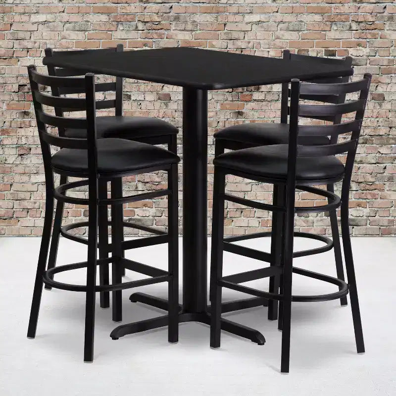 Ensemble table rectangulaire stratifiée Flash Furniture 24''L x 42''l avec 4 tabourets de bar en métal à dossier échelle