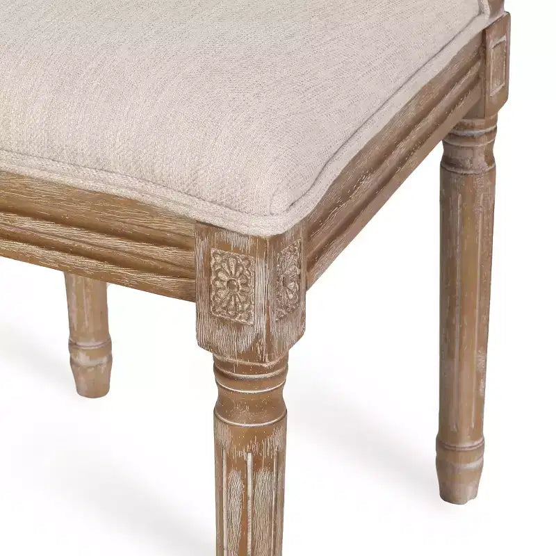 de 4 chaises de salle à manger capitonnées en bois et cannage de style campagnard français