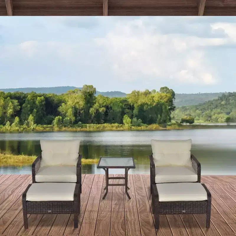 Ensemble de 5 fauteuils de patio en osier Outsunny avec pouf, mobilier d'extérieur en rotin synthétique avec coussins zippés confortables et fabrication résistante aux intempéries