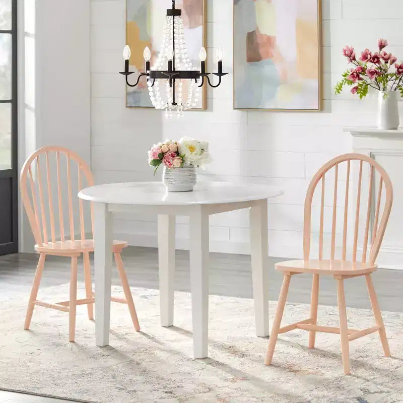 Ensemble de salle à manger 3 pièces Chadwick avec 2 chaises Windsor - Buylateral